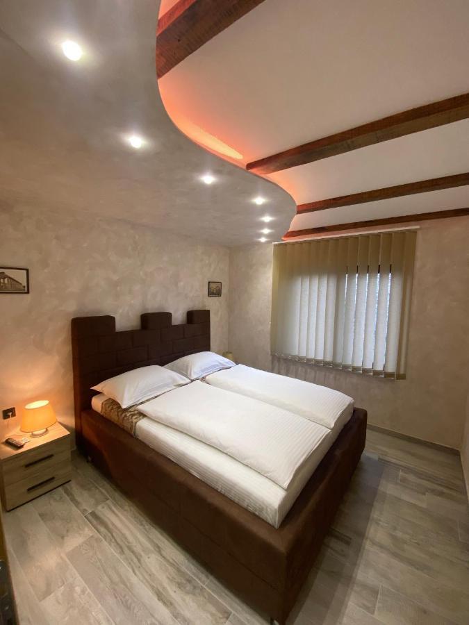 Motel Pizzeria Antic'S Laktaši Εξωτερικό φωτογραφία