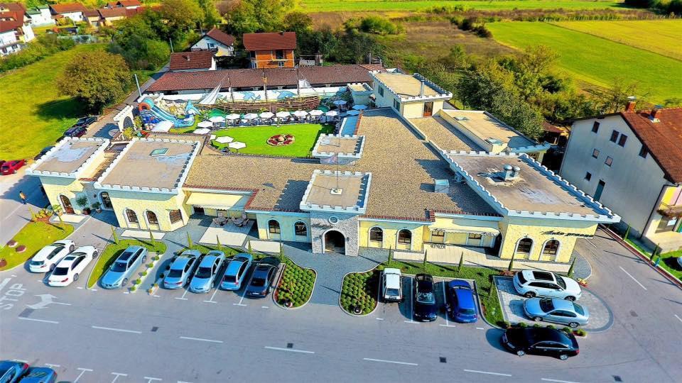 Motel Pizzeria Antic'S Laktaši Εξωτερικό φωτογραφία